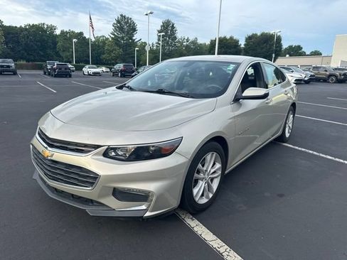Used 2016 Chevrolet Malibu LT FWD image 9