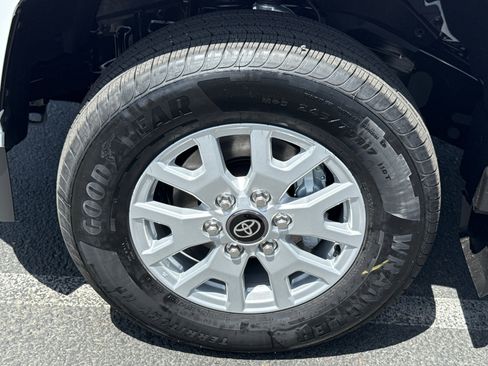 New 2026 Toyota Tacoma SR5 RWD image 5
