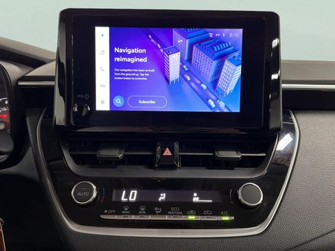 Used 2024 Toyota Corolla LE FWD image 37