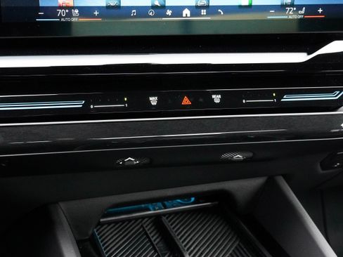 Certified 2024 BMW 530i 530i image 28