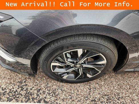 Used 2025 Hyundai Sonata SEL FWD image 7