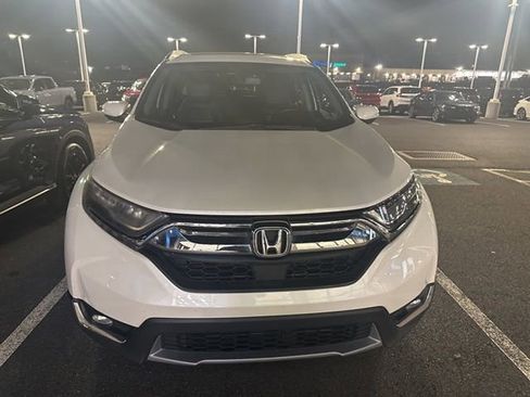 Used 2018 Honda CR-V Touring image 4
