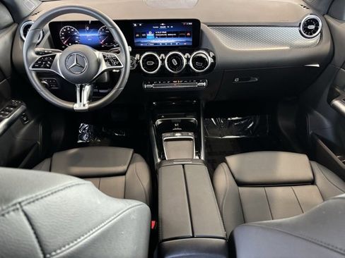 Certified 2025 Mercedes-Benz GLA 250 image 26