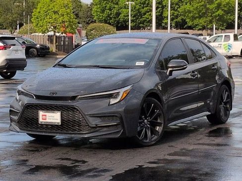Certified 2024 Toyota Corolla SE FWD image 2