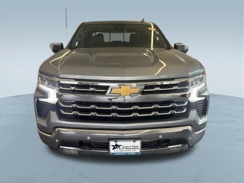 Used 2023 Chevrolet Silverado 1500 LTZ AWD/4WD image 2