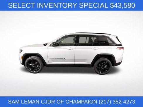 New 2026 Jeep Grand Cherokee Limited w/ Limited Altitude Package image 4