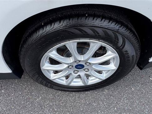 Used 2015 Ford Fusion S FWD image 27
