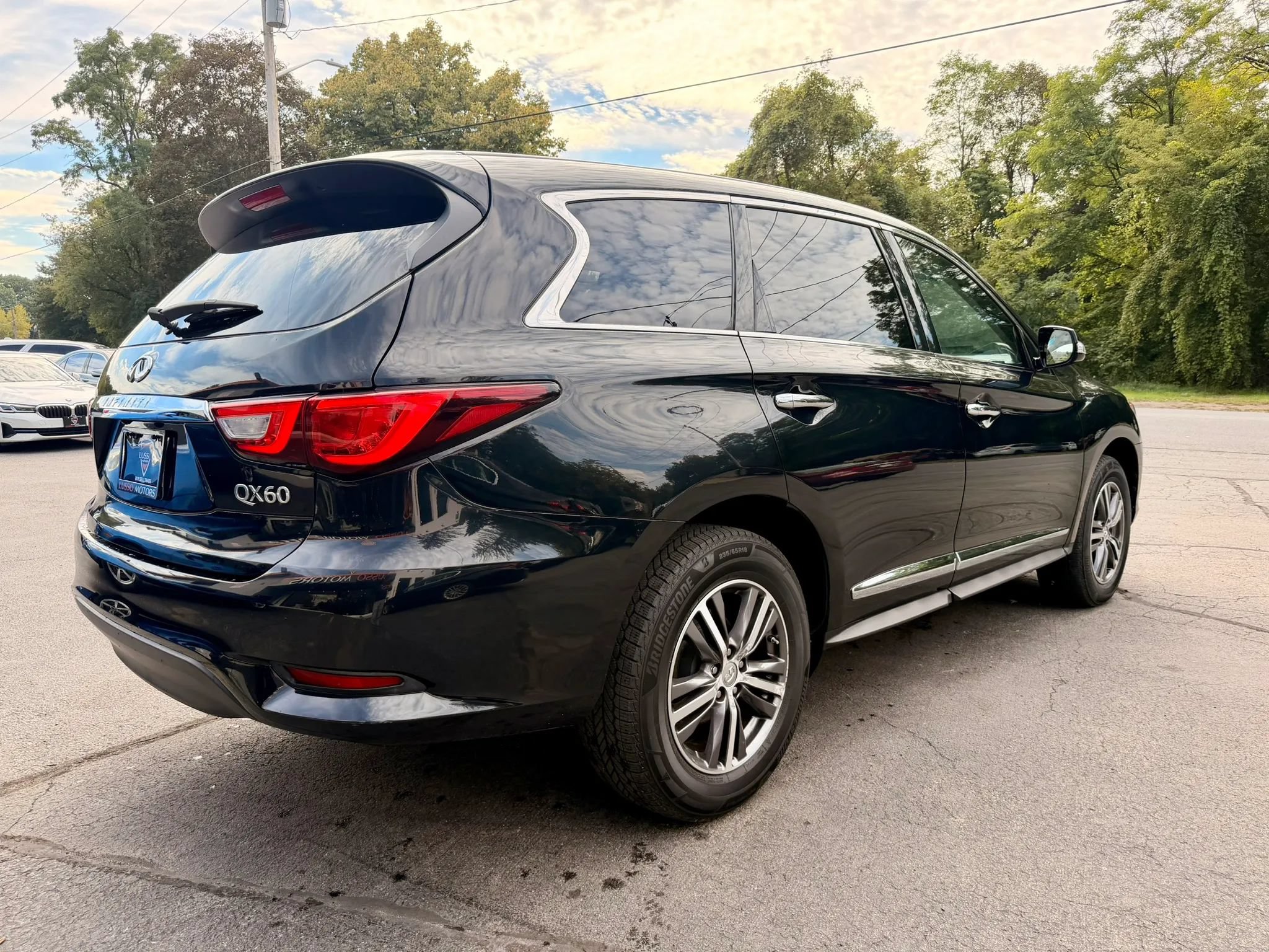 Used 2016 INFINITI QX60 Luxe AWD/4WD image 7