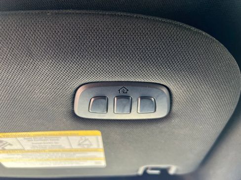 Used 2017 Ford F150 Platinum w/ Equipment Group 701A Luxury image 24