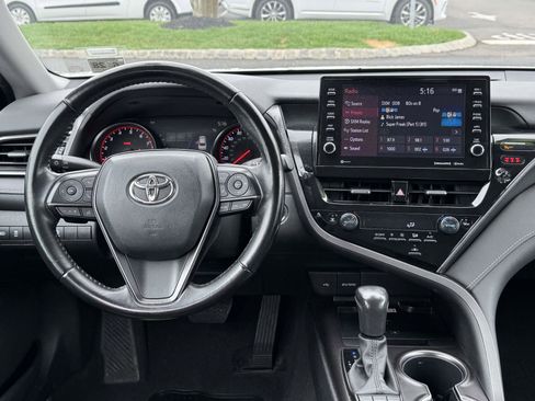 Used 2023 Toyota Camry XSE FWD image 31