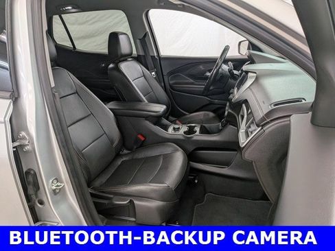Used 2018 GMC Terrain SLT image 21