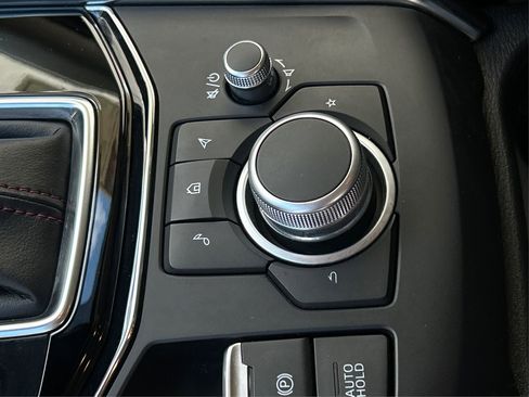 Used 2022 MAZDA CX-5 Carbon Edition image 37