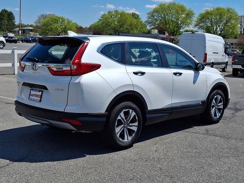 Used 2019 Honda CR-V LX image 6