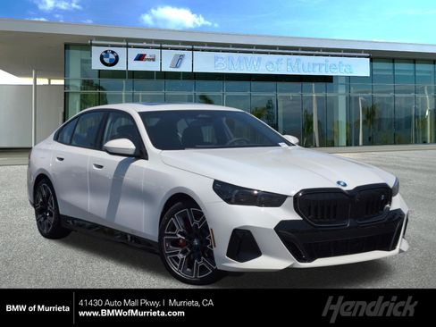 New 2026 BMW i5 eDrive40 w/ M Sport Package RWD image 1