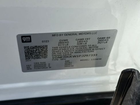 Used 2023 Chevrolet Traverse Premier w/ Redline Edition FWD image 36