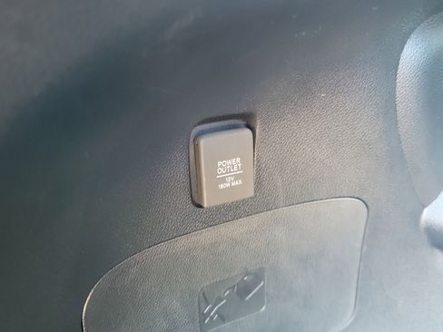 Used 2021 Honda Pilot Elite image 11