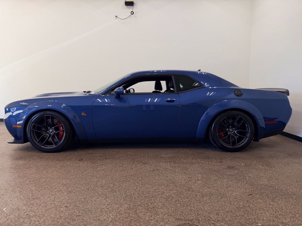 Used 2022 Dodge Challenger R/T Scat Pack RWD image 2