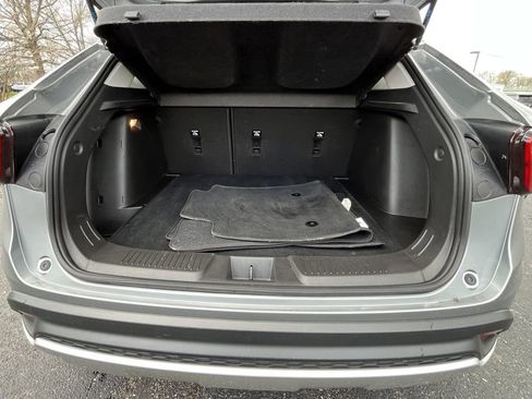 Certified 2024 Chevrolet Trax LT w/ Sunroof Package image 4