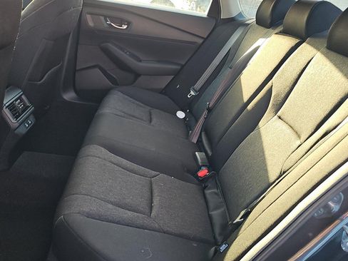 Used 2025 Honda Accord LX image 10