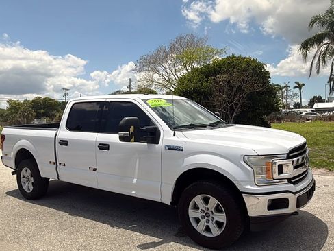 Used 2018 Ford F150 XLT w/ Max Trailer Tow Package AWD/4WD image 8