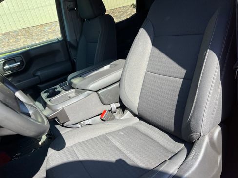 Used 2022 Chevrolet Silverado 1500 Custom AWD/4WD image 12