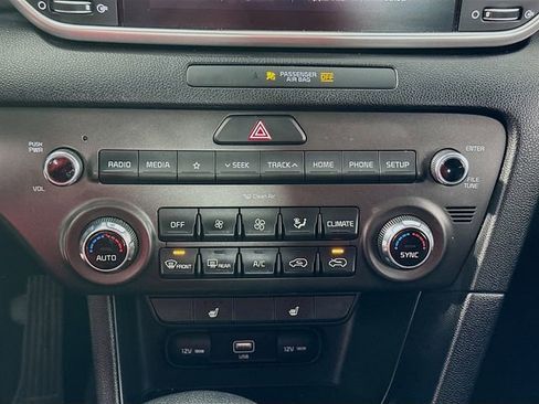 Used 2022 Kia Sportage LX w/ LX AWD Value Edition Package image 16