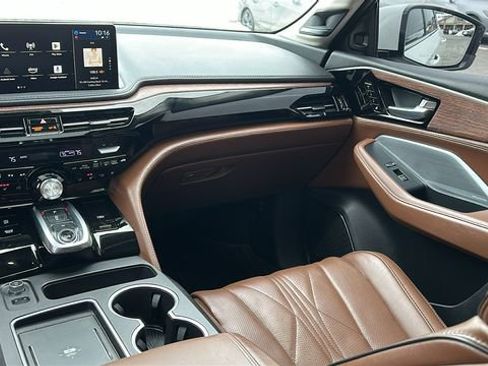 Certified 2025 Acura MDX w/ Advance Package image 24