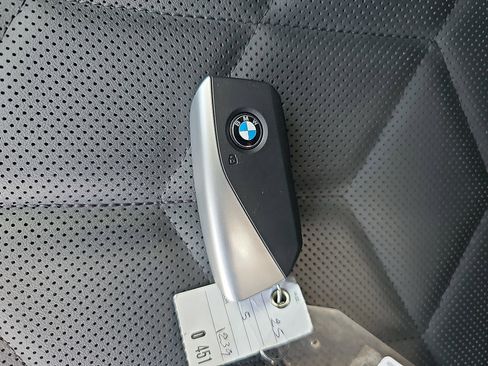 Used 2025 BMW 530i RWD image 37