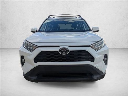 Certified 2019 Toyota RAV4 XLE Premium image 2