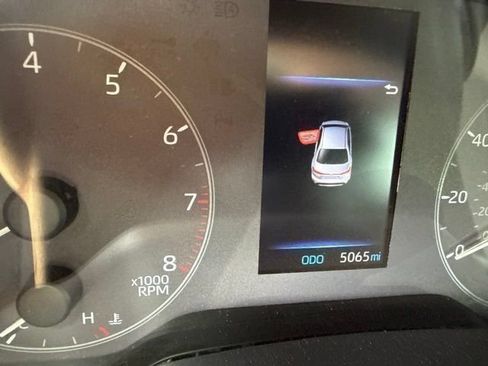 Used 2025 Toyota Corolla LE FWD image 10