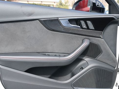 Used 2023 Audi S4 Premium Plus w/ Premium Plus Package image 16