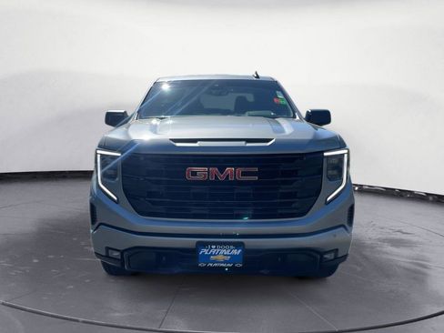 Used 2023 GMC Sierra 1500 Elevation AWD/4WD image 2