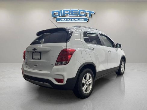 Used 2017 Chevrolet Trax LT w/ LT Convenience Package image 6