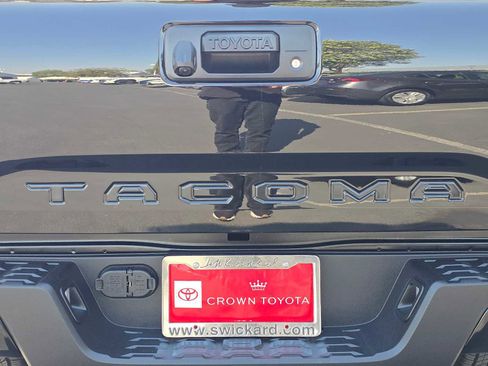 Certified 2023 Toyota Tacoma TRD Sport w/ Black Out Package (TMS) AWD/4WD image 13