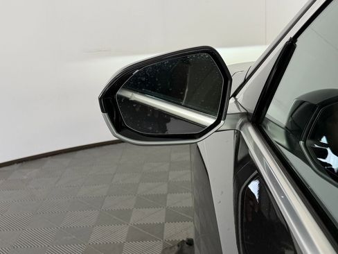 Used 2025 BMW 530i image 22