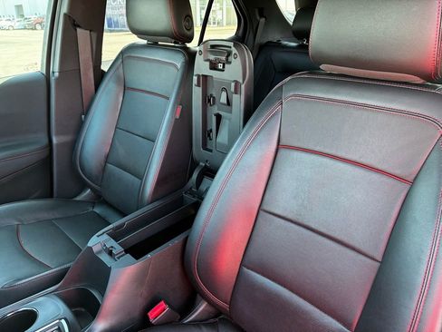 Used 2022 Chevrolet Equinox RS w/ RS Leather Package image 34