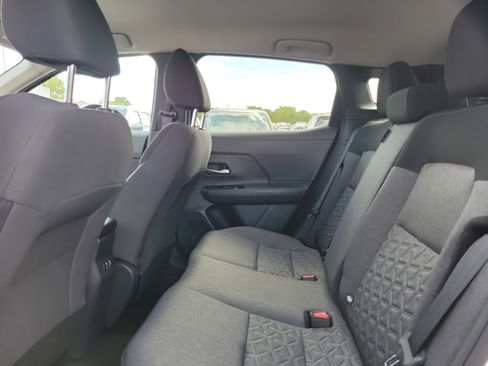 Certified 2025 Nissan Kicks SV w/ Charging Package image 11