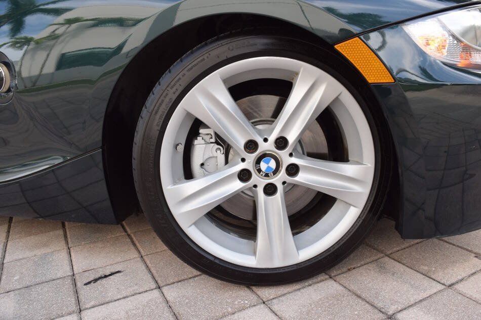 Used 2008 BMW Z4 3.0si RWD image 86