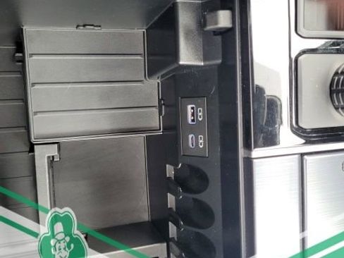 Certified 2024 Toyota Sequoia Platinum image 31