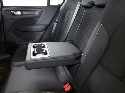 Certified 2023 Volvo C40 P8 Recharge Ultimate AWD/4WD image 22