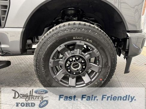 Used 2025 Ford F250 XL w/ STX Appearance Package image 19