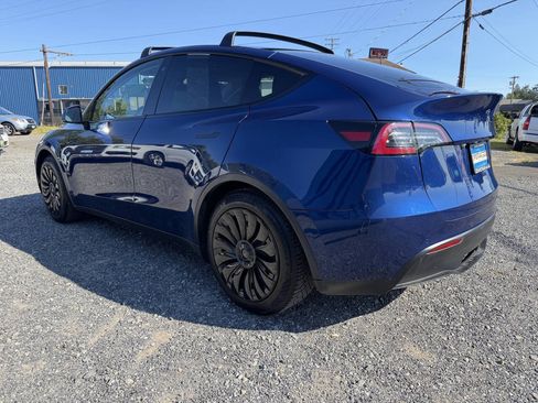 Used 2020 Tesla Model Y Long Range AWD/4WD image 6