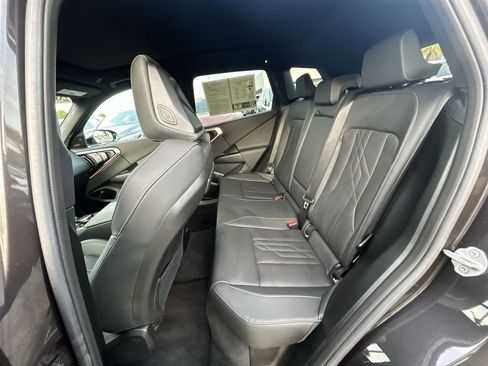 Used 2025 BMW X3 xDrive30 w/ Convenience Package AWD/4WD image 35