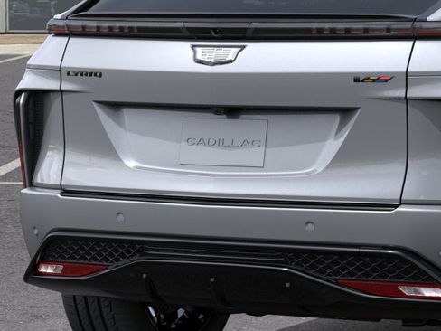 New 2026 Cadillac Lyriq V AWD/4WD image 14
