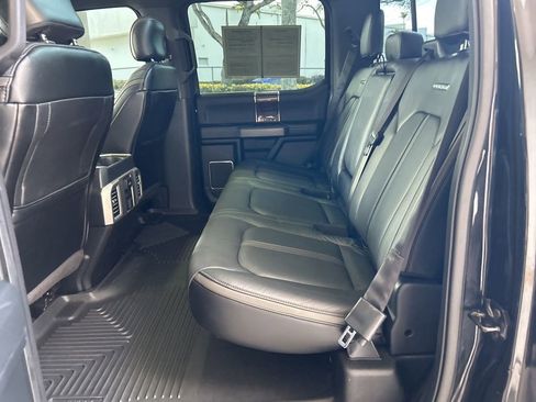 Used 2015 Ford F150 Platinum w/ Equipment Group 701A Luxury image 40