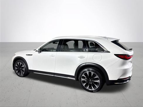 Used 2024 MAZDA CX-90 Plug-In Hybrid w/ Premium Plus AWD/4WD image 8