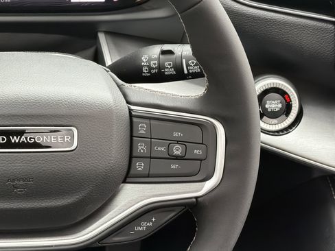 New 2026 Jeep Grand Wagoneer L 2WD w/ Premium Group I image 31