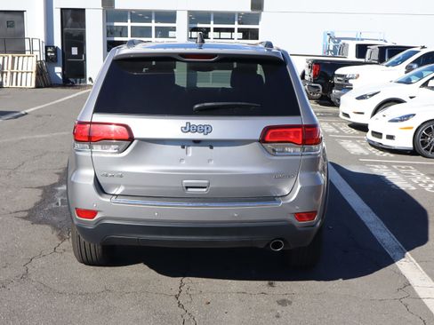 Used 2020 Jeep Grand Cherokee Limited image 9