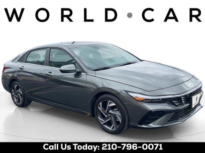 Used 2024 Hyundai Elantra SEL w/ Convenience Package