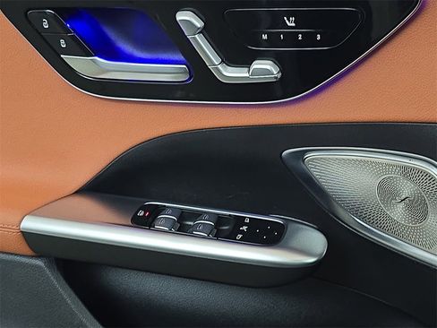 Used 2024 Mercedes-Benz C 300 C 300 image 30